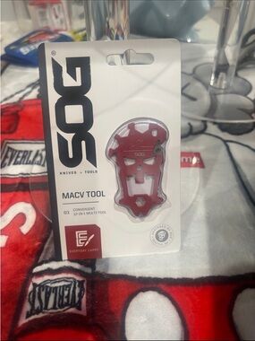 SOG MacV Tool Multi-Tool — Red